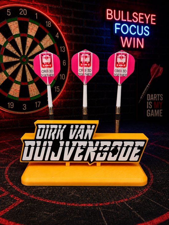 Dartshouder dartpijlen Dirk Van Duivenbode