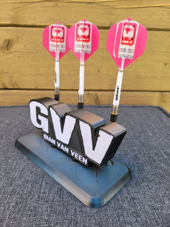 Dartshouder dartpijlen Gian van Veen