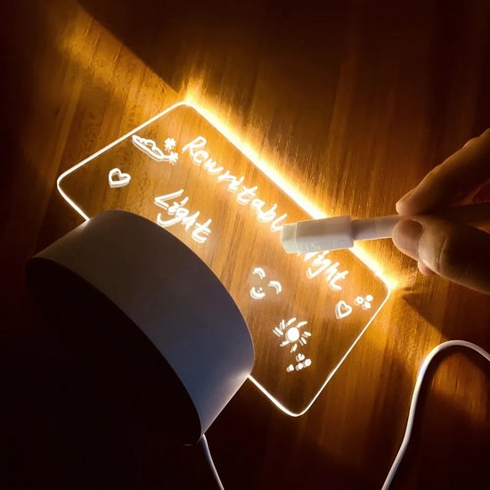 DiverseGoods Creatieve LED Nachtlampje met Berichtenbord - USB-Aangedreven Decoratieve Lamp met Pen voor Kinderen en Studenten van DiverseGoods