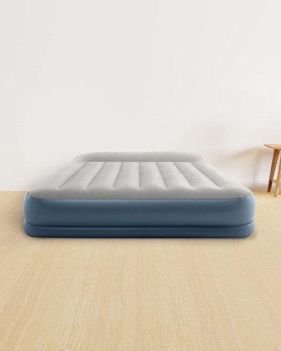 Dura-Beam Pillow Rest Mid-Rise Self-Inflating Mattress 152 x 203 x 30 cm 64118ND - Comfortabele slaapmat met ingebouwde pomp van Intex